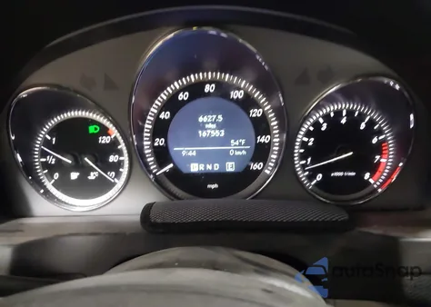 2011 Mercedes-Benz C 300 Sport z USA, uszkodzony, nr VIN WDDGF5EB2BA519185